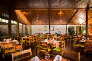 Restaurace v ubytování Monteverde Country Lodge - Costa Rica