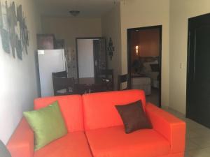 Cucina o angolo cottura di Apartamentos del Puerto