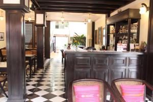 Lounge o bar area sa Hotel Khamvongsa