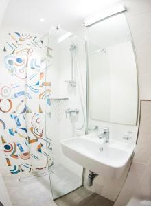 Koupelna v ubytování Hotel Favorit