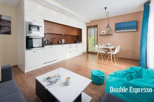 Η κουζίνα ή μικρή κουζίνα στο Espresso +14 φωτογραφίες