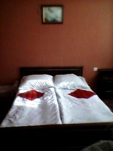 Katil atau katil-katil dalam bilik di Guest House Knarik