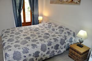 Кровать или кровати в номере Nibea Suite Apartment