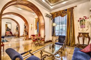 Posezení v ubytování Romanico Palace Luxury Hotel & SPA + 37 fotografií