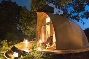 Ogród w obiekcie Leopard Nest - Glamping in Yala