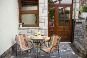 Ein Patio oder anderer Außenbereich in der Unterkunft Apartments Marijana