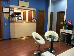 Kuchyň nebo kuchyňský kout v ubytování Hotel Pelayo