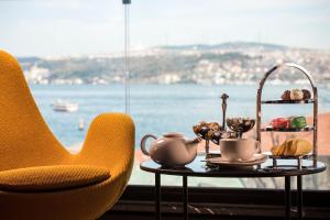 Imagine din galeria proprietății Metropolitan Hotels Bosphorus - Special Category din 