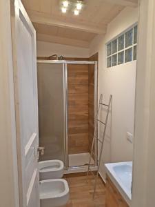 Phòng tắm tại Mondello Sicily House