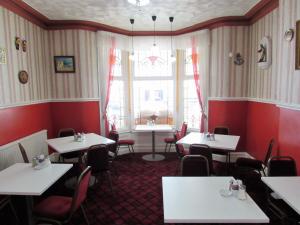 Gallery image of Rhoslyn Hotel in Blackpool