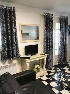 Gallery image of Studios Les Iris in Monthou-sur-Cher