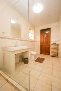 Koupelna v ubytování Hotel Rudi