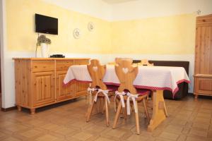 Albergo diffuso Valcellina e Val Vajont in Claut電視和／或娛樂中心
