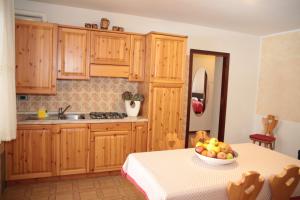 Albergo diffuso Valcellina e Val Vajont in Claut廚房或簡易廚房