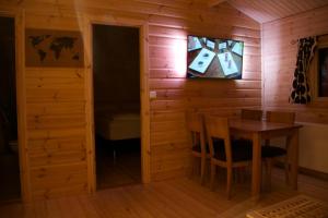 Gallery image of Midholl guesthouse in Ásmundarstaðir
