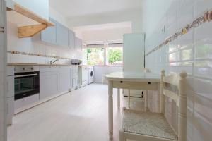 Kjøkken eller kjøkkenkrok på Rato Deluxe by Homing