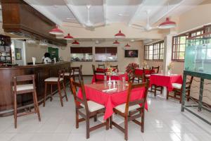 Gallery image of Pineapple Court Hotel in Ocho Rios