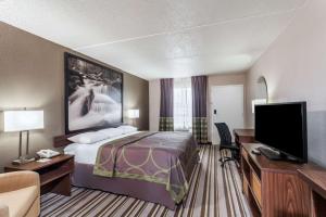 Foto dalla galleria di Super 8 by Wyndham Pigeon Forge-Emert St a Pigeon Forge