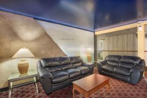 Gallery image of Super 8 by Wyndham West Haven in West Haven