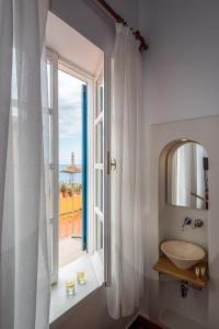 Gallery image of Hotel Amphora in Chania Town