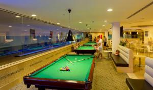 Mukarnas Spa & Resort Hotel biliárdasztala