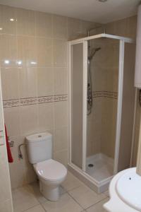 Koupelna v ubytování Absolute Apartment + 14 fotografií