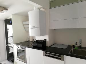 A cozinha ou kitchenette de Andrej Andrej