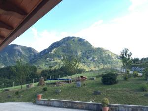 a view of a mountain from a house at Caserio Ipintza Berri in Abaltzisketa