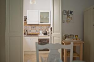 A kitchen or kitchenette at Nuvole Barocche