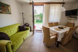 Posedenie v ubytovaní Apartman Őri