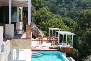 The swimming pool at or close to Ölüdeniz Loft - Adults Only