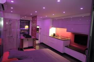 Virtuve vai virtuves zona naktsmītnē Studio Naturiste Gamme Luxe