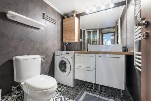 Koupelna v ubytování Athens Mini Suite