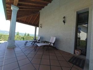 A balcony or terrace at HHC - Holidays House Compostela