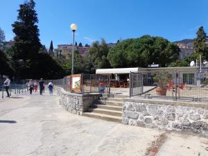 Fotografia z galérie ubytovania Central apartment with beautiful sea view v destinácii Opatija