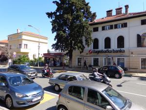 Fotografia z galérie ubytovania Central apartment with beautiful sea view v destinácii Opatija