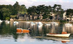 プレスタン・レ・グレーヴにあるChambres d'Hôtes vue mer entre Plestin les Grèves et locquirecのギャラリーの写真