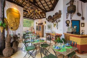 Restaurace v ubytování Pousada Burundanga