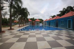 Gallery image of Ven Song Riverside Hotel in Ho Tram +22 photos