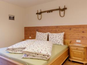 Ein Bett oder Betten in einem Zimmer der Unterkunft Niederhof