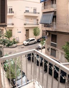 A balcony or terrace at Flat in central Athens - Pangrati