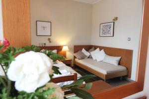 Posezení v ubytování Achillion Hotel