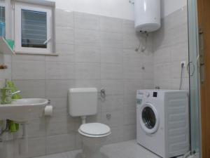 Kúpeľňa v ubytovaní Apartments Smiljana