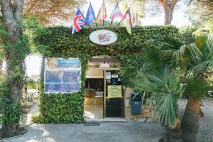 Jardín al aire libre en Kampaoh Tarifa