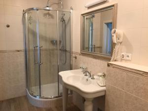 Kúpeľňa v ubytovaní Hotel Saint Petersburg