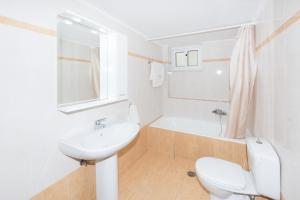 Kúpeľňa v ubytovaní Vithos Apartment