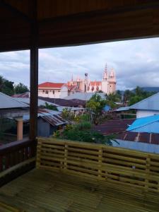 The swimming pool at or close to Sunset Guest House & Bar