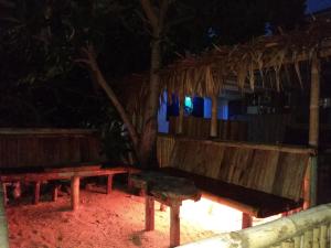 Kép Sunset Guest House & Bar szállásáról Bunakenben a galériában