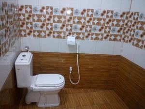 Um banheiro em Hotel Mehran Multan