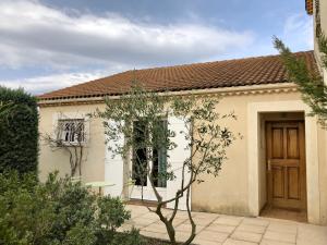 Foto da galeria de Le clos des vergers em LʼIsle-sur-la-Sorgue